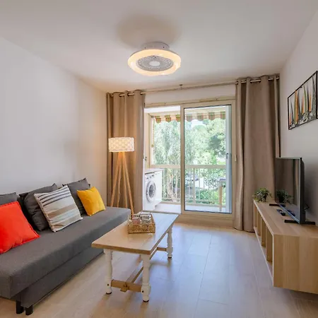 Апартаменты Domaine Du Preconil-5 By Interhome *