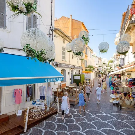 Апартаменты Domaine Du Preconil-5 By Interhome